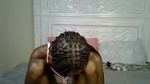 Snapshot of prettybunnny chatting on 14, 10, 2025 Bunny online show from 14, 10, 2025