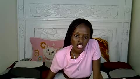 Snapshot of prettybunnny chatting on 8, 11, 2025 Bunny online show from 8, 11, 2025