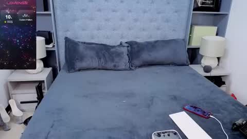 Snapshot of prettycummerjane chatting on 18, 12, 2025 JANE online show from 18, 12, 2025