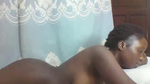 Snapshot of prettydarkskin002 chatting on 12, 2, 2025 SHANIA online show from 12, 2, 2025