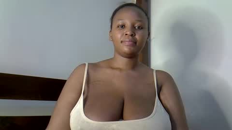 prettydey1 online show from 19, 5, 2026