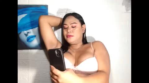 Snapshot of prettydiannara chatting on 13, 1, 2025 prettydiannara online show from 13, 1, 2025
