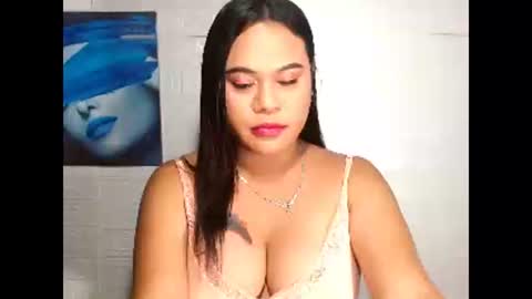 Snapshot of prettydiannara chatting on 5, 2, 2025 prettydiannara online show from 5, 2, 2025