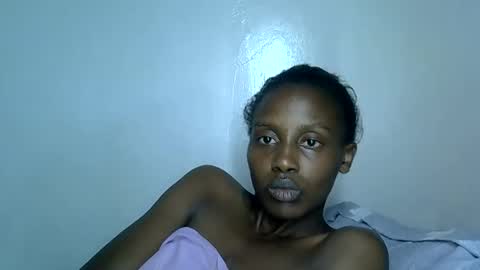 Prettiesexxy online show from 3, 12, 2025