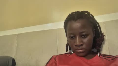 Snapshot of prettyeve25 chatting on 11, 9, 2025 eve online show from 11, 9, 2025