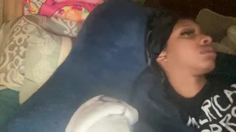 prettyfacefemale online show from 25, 2, 2026