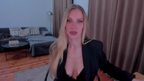 Eva online show from 16, 5, 2026