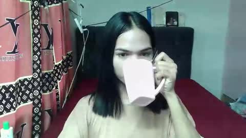 prettykhelcy online show from 18, 5, 2026