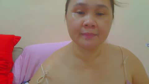 Snapshot of prettynhing chatting on 10, 5, 2026 Nhing online show from 10, 5, 2026