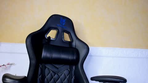 Snapshot of prettypervyx chatting on 11, 2, 2025 Laura Onlyfans 40OFF online show from 11, 2, 2025