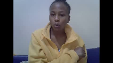 Snapshot of prettyqueenn1 chatting on 10, 12, 2024 sharon online show from 10, 12, 2024