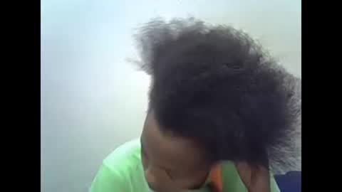 Snapshot of prettyqueenn1 chatting on 27, 12, 2024 sharon online show from 27, 12, 2024