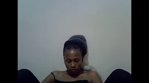 Snapshot of prettyqueenn1 chatting on 10, 1, 2025 sharon online show from 10, 1, 2025