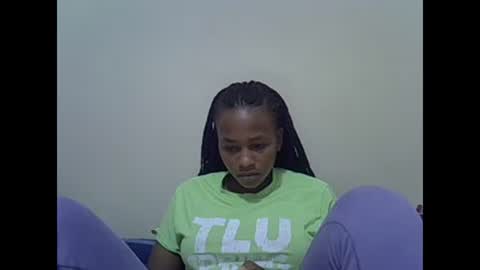 Snapshot of prettyqueenn1 chatting on 16, 1, 2025 sharon online show from 16, 1, 2025