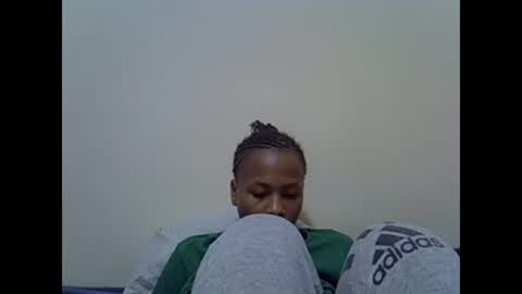 Snapshot of prettyqueenn1 chatting on 25, 1, 2025 sharon online show from 25, 1, 2025