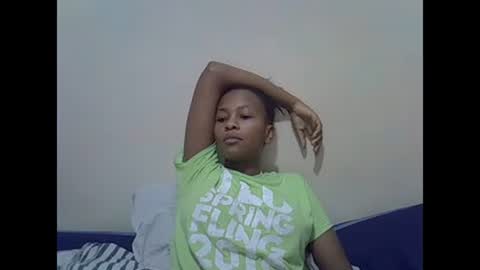 Snapshot of prettyqueenn1 chatting on 16, 2, 2025 sharon online show from 16, 2, 2025