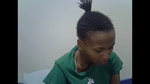 Snapshot of prettyqueenn1 chatting on 17, 2, 2025 sharon online show from 17, 2, 2025