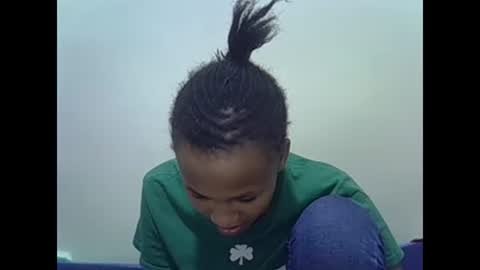 Snapshot of prettyqueenn1 chatting on 17, 2, 2025 sharon online show from 17, 2, 2025