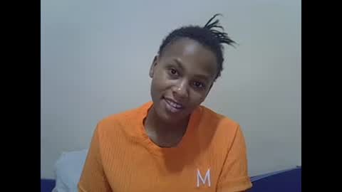 Snapshot of prettyqueenn1 chatting on 21, 2, 2025 sharon online show from 21, 2, 2025