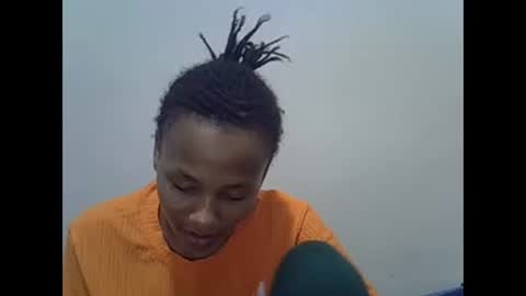 Snapshot of prettyqueenn1 chatting on 22, 2, 2025 sharon online show from 22, 2, 2025