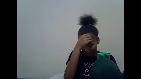 Snapshot of prettyqueenn1 chatting on 23, 2, 2025 sharon online show from 23, 2, 2025