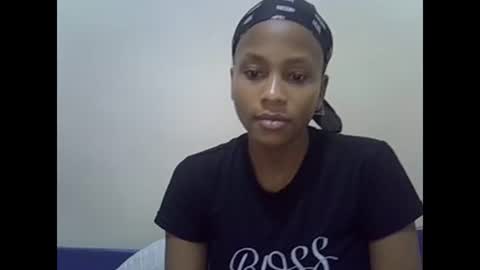 Snapshot of prettyqueenn1 chatting on 26, 2, 2025 sharon online show from 26, 2, 2025