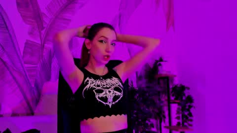 Mila -NONUDE MODEL online show from 9, 1, 2025