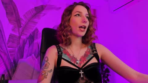 Mila -NONUDE MODEL online show from 20, 1, 2025