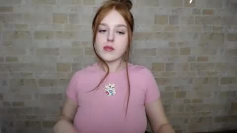 Snapshot of prettyvalerii_ chatting on 28, 2, 2025 Valeri online show from 28, 2, 2025