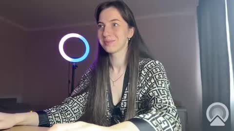 Snapshot of prettyyy_angel chatting on 21, 11, 2025 prettyyy_angel online show from 21, 11, 2025