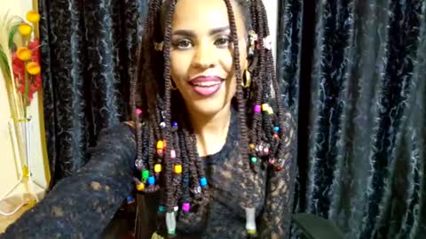 Snapshot of priceless_sexy chatting on 28, 12, 2024 priceless_sexy online show from 28, 12, 2024