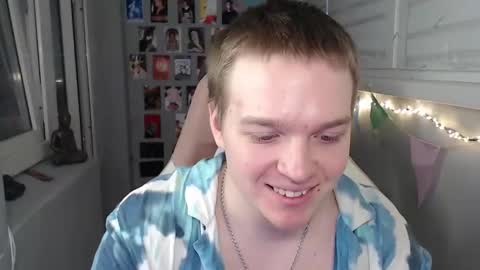 Snapshot of princ4real chatting on 8, 3, 2025 prince online show from 8, 3, 2025