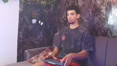 prince_arthur77 online show from 3, 2, 2026