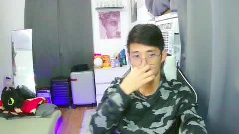 Snapshot of prince_harrison chatting on 27, 7, 2026 prince_harrison online show from 27, 7, 2026