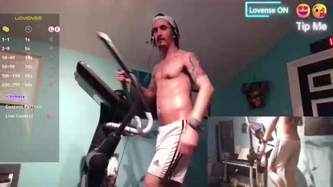 Snapshot of prince_raphael chatting on 7, 10, 2025 Riffraff online show from 7, 10, 2025