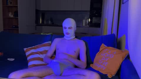 HUNTER LEO KEVIN online show from 13, 2, 2026