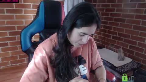Snapshot of princesa_leia_zathur chatting on 12, 7, 2026 Leia online show from 12, 7, 2026