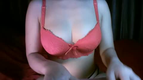 Snapshot of princess916446 chatting on 1, 1, 2025 princess online show from 1, 1, 2025