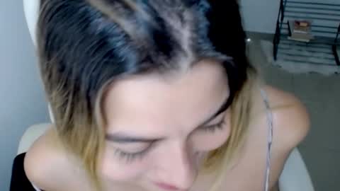 Snapshot of princess_19x chatting on 7, 3, 2025 valery dollx online show from 7, 3, 2025