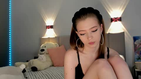 Snapshot of princess_nier chatting on 10, 2, 2025 Princess Diana online show from 10, 2, 2025