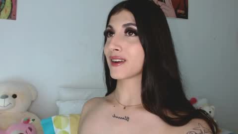 Sophie online show from 17, 4, 2026