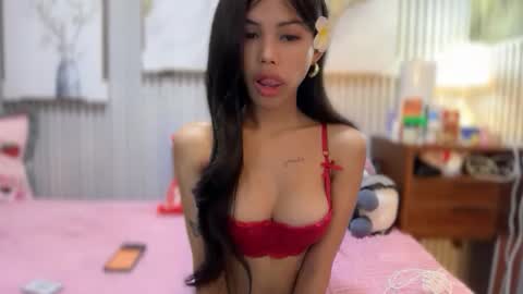 Snapshot of princess_stellaxx chatting on 20, 10, 2025 Estela online show from 20, 10, 2025