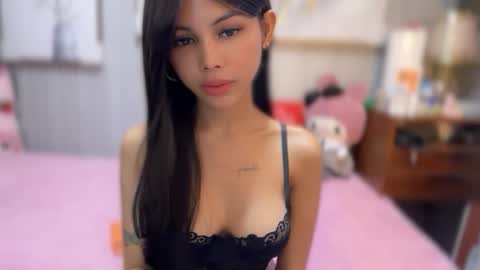 Snapshot of princess_stellaxx chatting on 12, 11, 2025 Estela online show from 12, 11, 2025