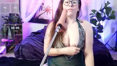 Snapshot of princessalaska1 chatting on 23, 9, 2025 PrincessAlaska online show from 23, 9, 2025