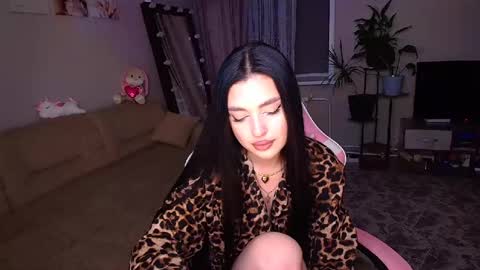 princessamira1 online show from 23, 10, 2025