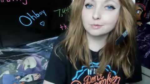 Bluu online show from 11, 9, 2025