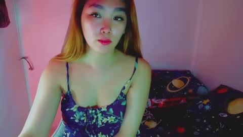 Snapshot of princesscutiexx chatting on 8, 12, 2024 Hello everyone this is your beloved Athena again I present the most comfortable and kind room I accept everyone with kindness online show from 8, 12, 2024