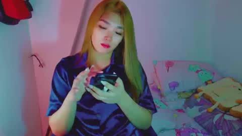 Snapshot of princesscutiexx chatting on 29, 12, 2024 Hello everyone this is your beloved Athena again I present the most comfortable and kind room I accept everyone with kindness online show from 29, 12, 2024