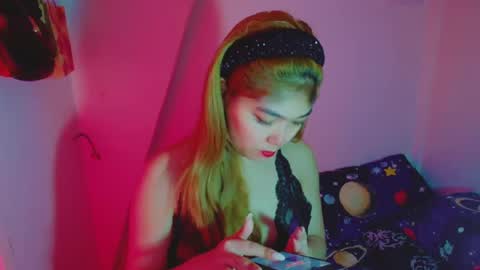 Snapshot of princesscutiexx chatting on 25, 1, 2025 Hello everyone this is your beloved Athena again I present the most comfortable and kind room I accept everyone with kindness online show from 25, 1, 2025