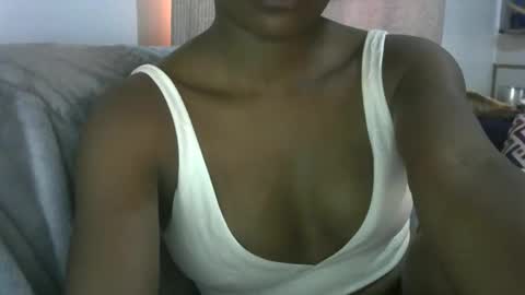 Snapshot of princesslove90 chatting on 15, 12, 2025 princesslove online show from 15, 12, 2025